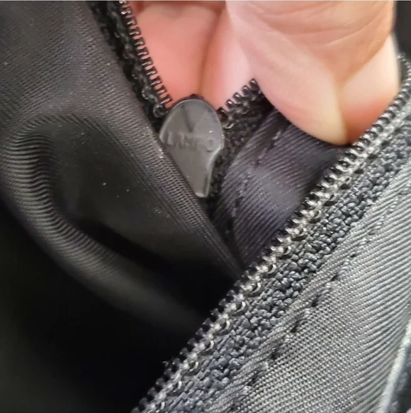 Authentic Vintage Chanel New Travel Line Tote Bag - Picture 8 of 14